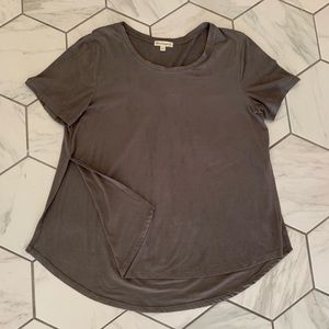 Gray faux suede side split T-shirt